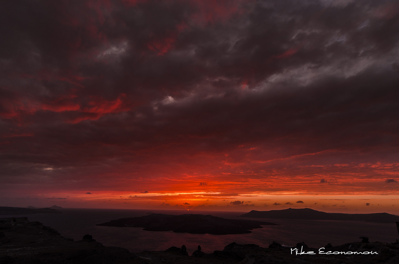 suntorini-sunset-view-02.jpg