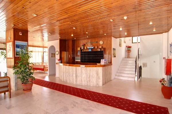 1-ionikos-reception0.jpg