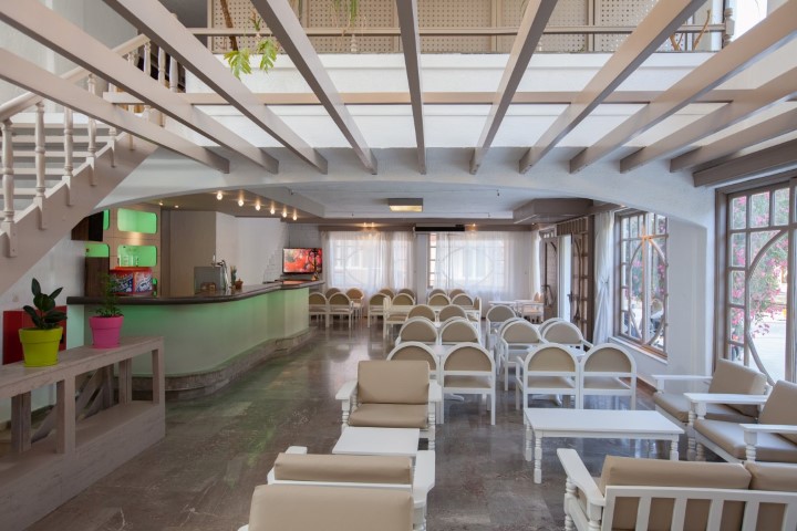 Bar-Restaurant__8_.jpg