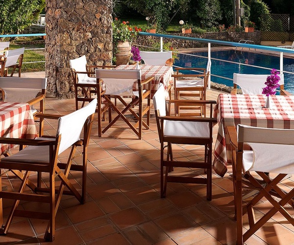 DIVANI_CORFU283.jpg