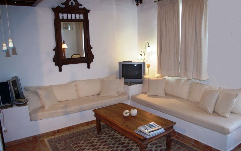 L216115.jpg