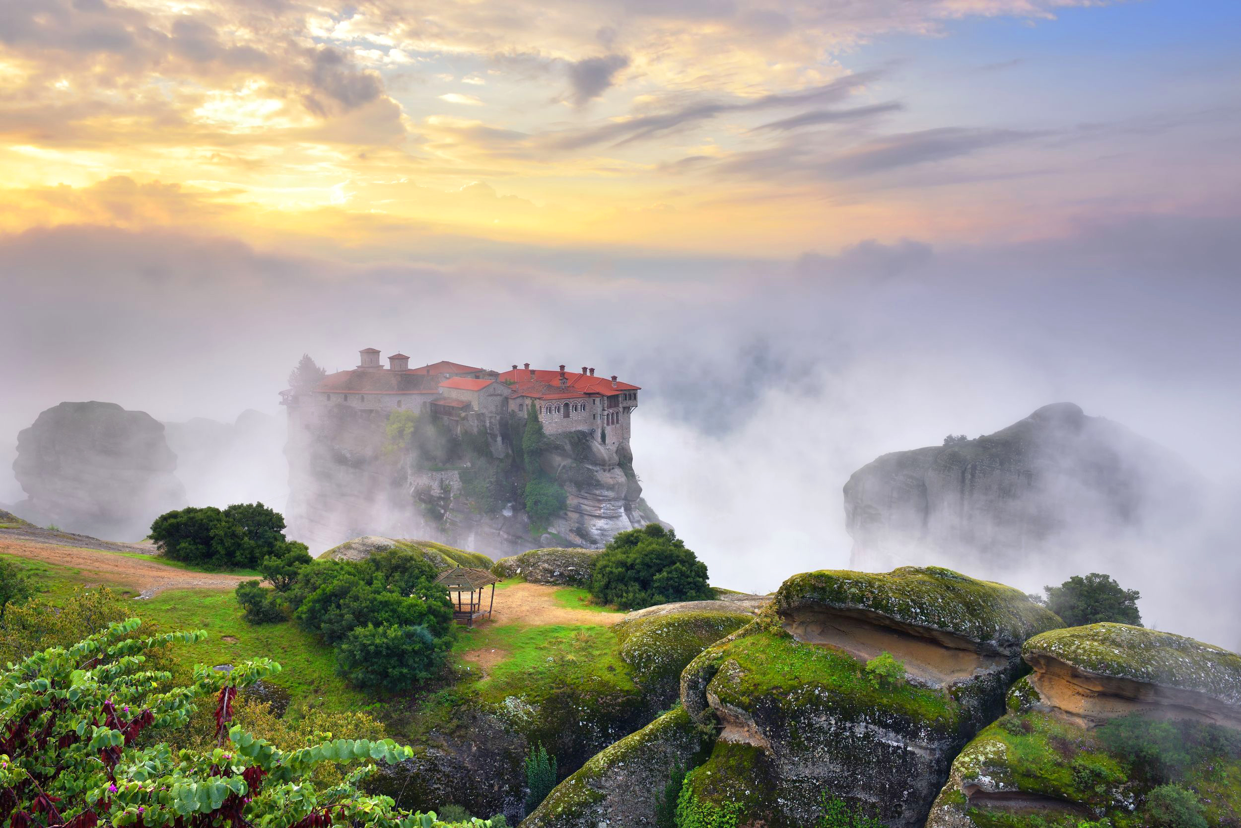 Meteora_Fog-10.jpg