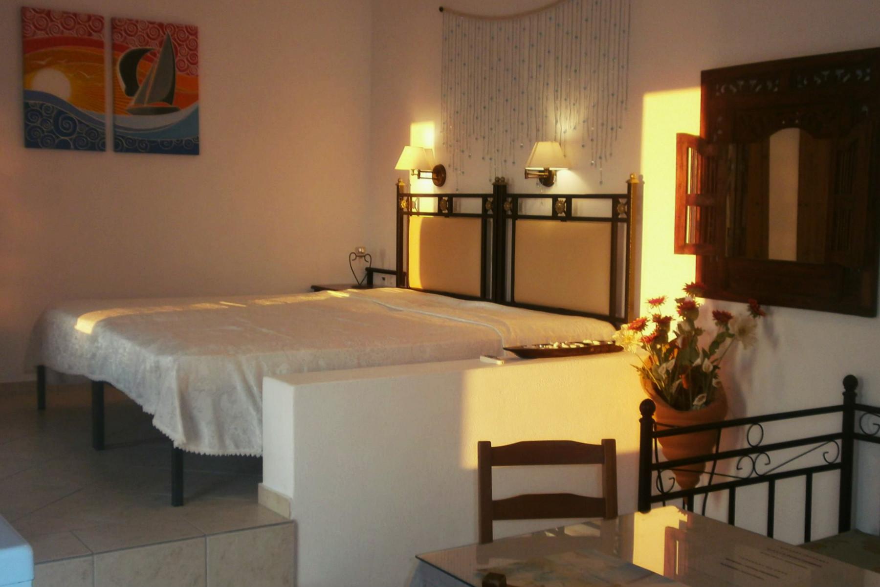 anafi_studios_cam_sala0.jpg