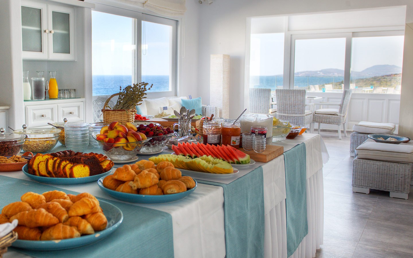 breakfast-slide01.jpg