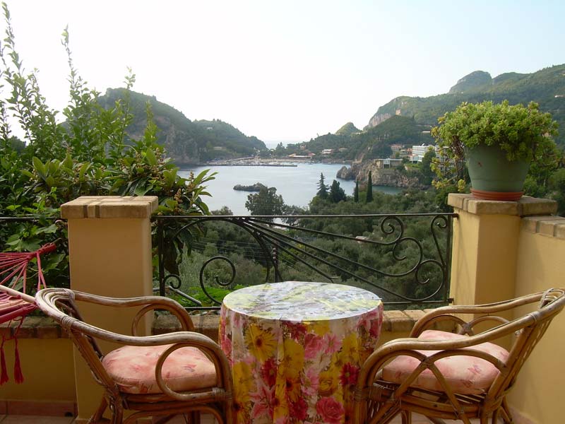 corfu-studios-katerina-04-vista-balcone.jpg