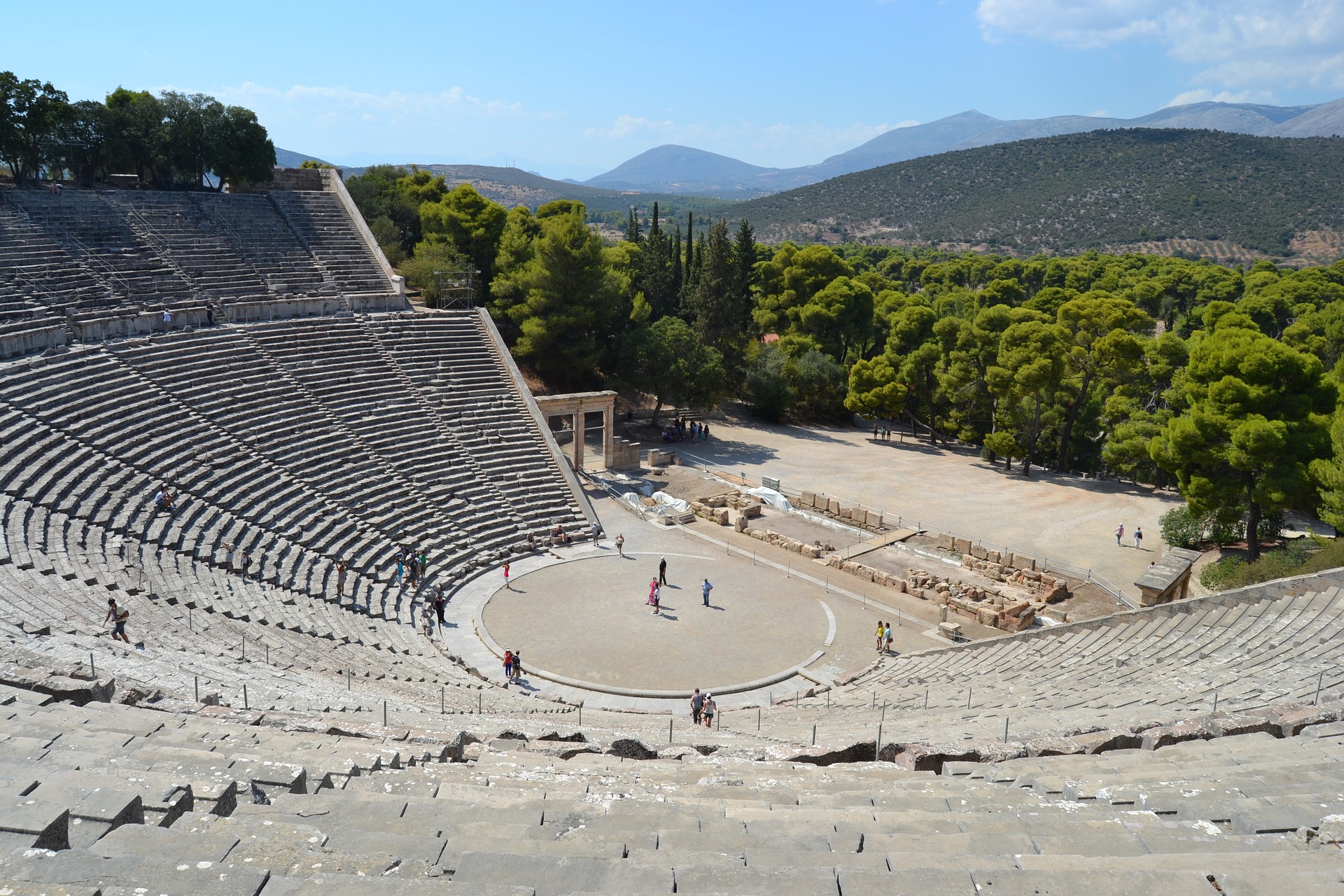 epidaurus-15029980.jpg
