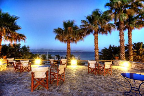 hotel-paros-philoxenia_-_vista_spiaggia_sera.jpg