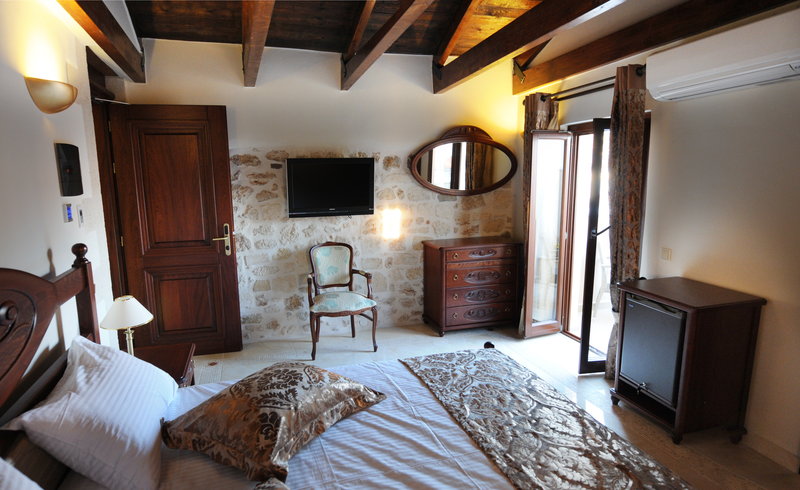 joan_suites_38_P.jpg