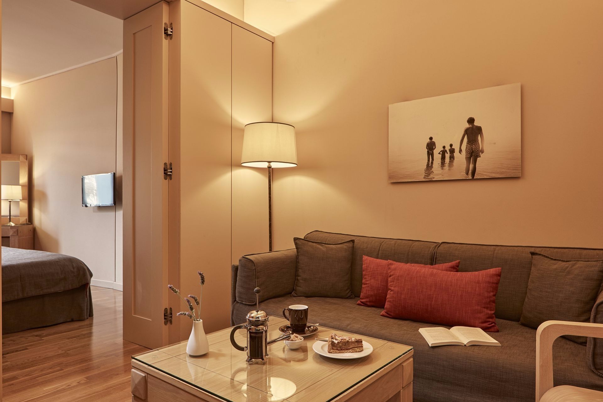 junior_suite_herodion_hotel.jpeg